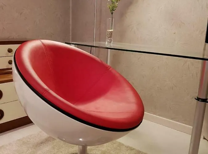 Apartman 70's Lovers In