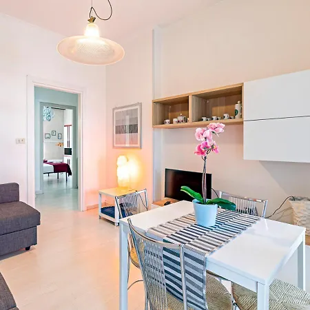 70's Lovers In Apartment Turin